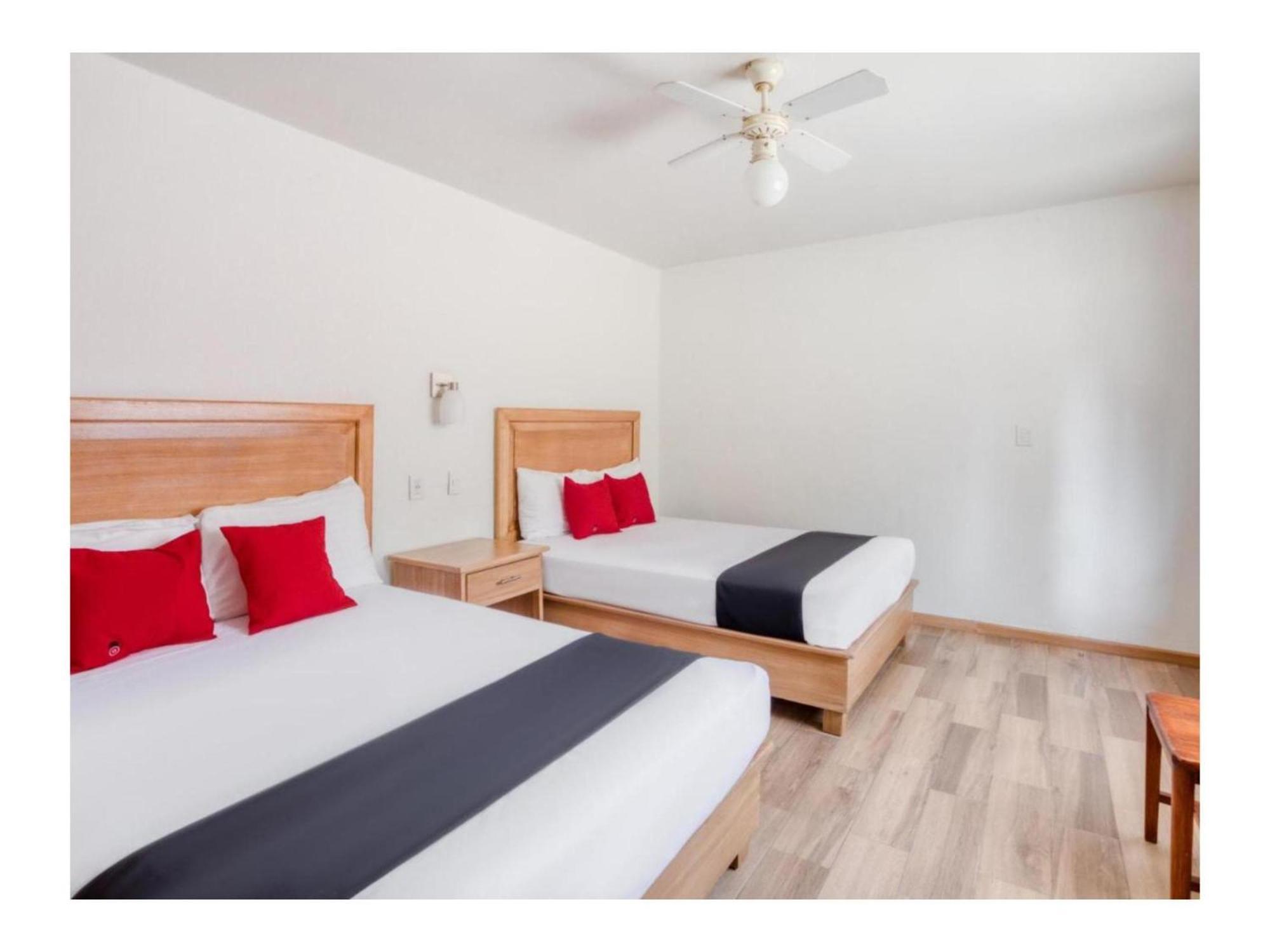 Capital O Gran Hotel Campestre Celaya  Ngoại thất bức ảnh