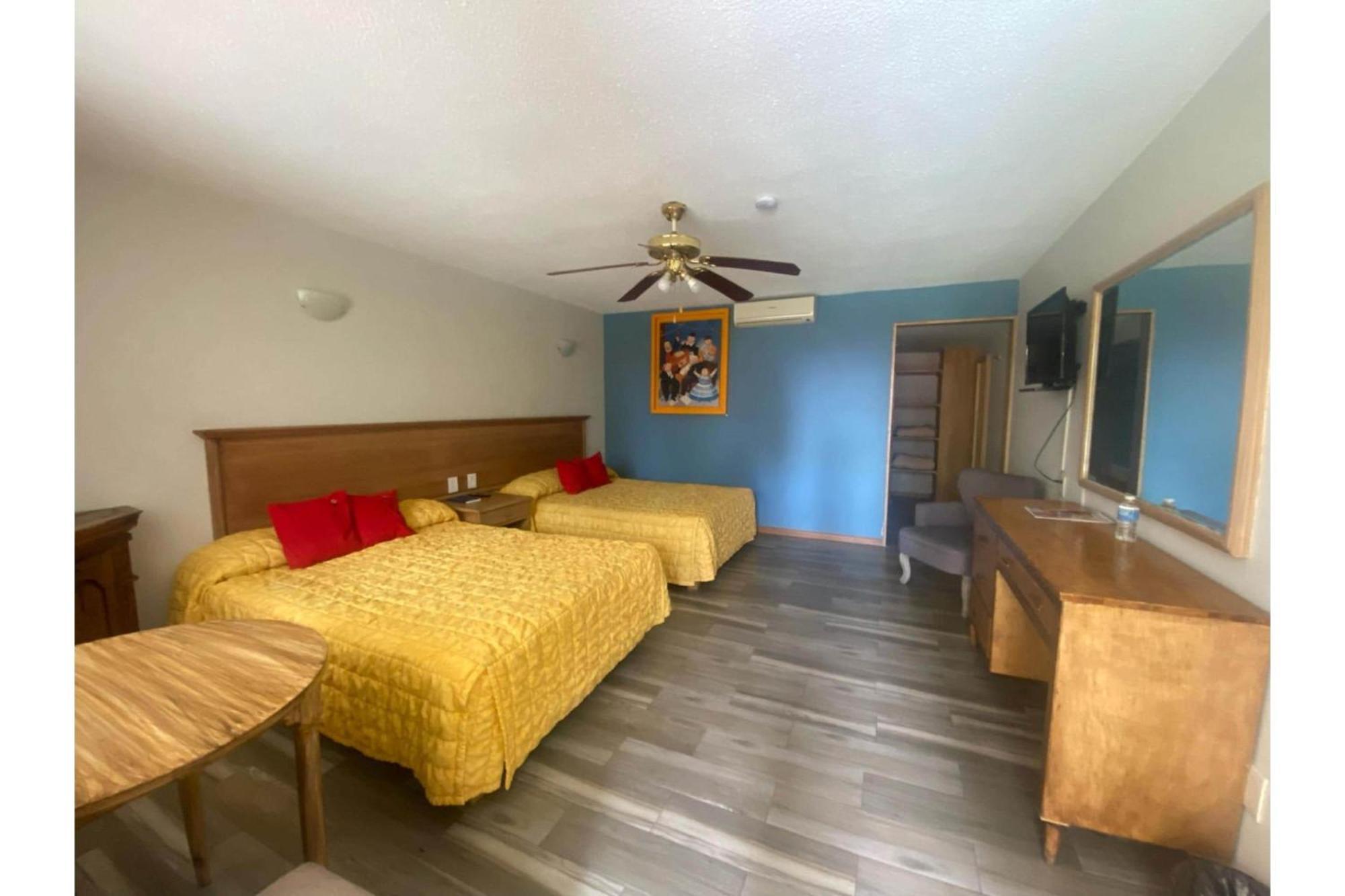 Capital O Gran Hotel Campestre Celaya  Ngoại thất bức ảnh