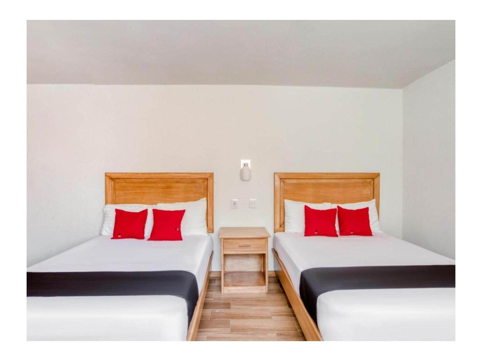 Capital O Gran Hotel Campestre Celaya  Ngoại thất bức ảnh