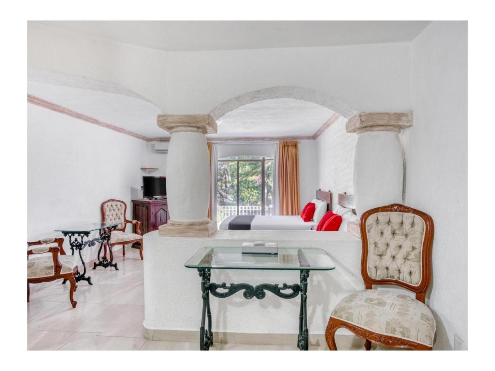 Capital O Gran Hotel Campestre Celaya  Ngoại thất bức ảnh