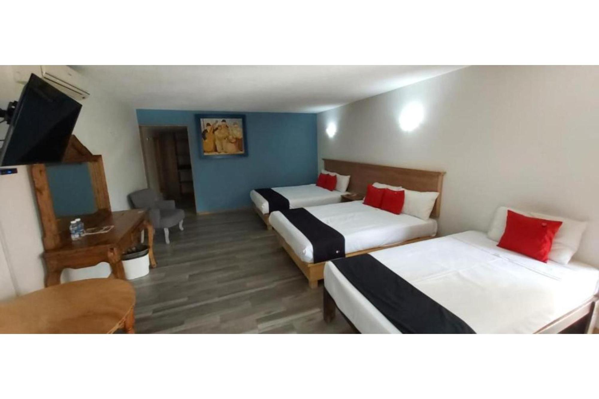 Capital O Gran Hotel Campestre Celaya  Ngoại thất bức ảnh