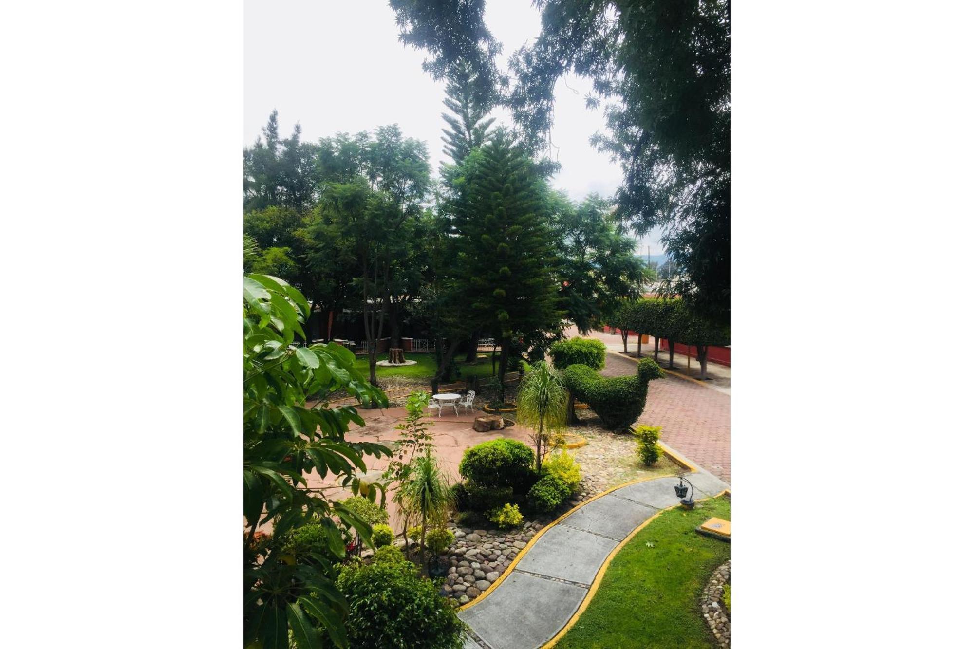 Capital O Gran Hotel Campestre Celaya  Ngoại thất bức ảnh