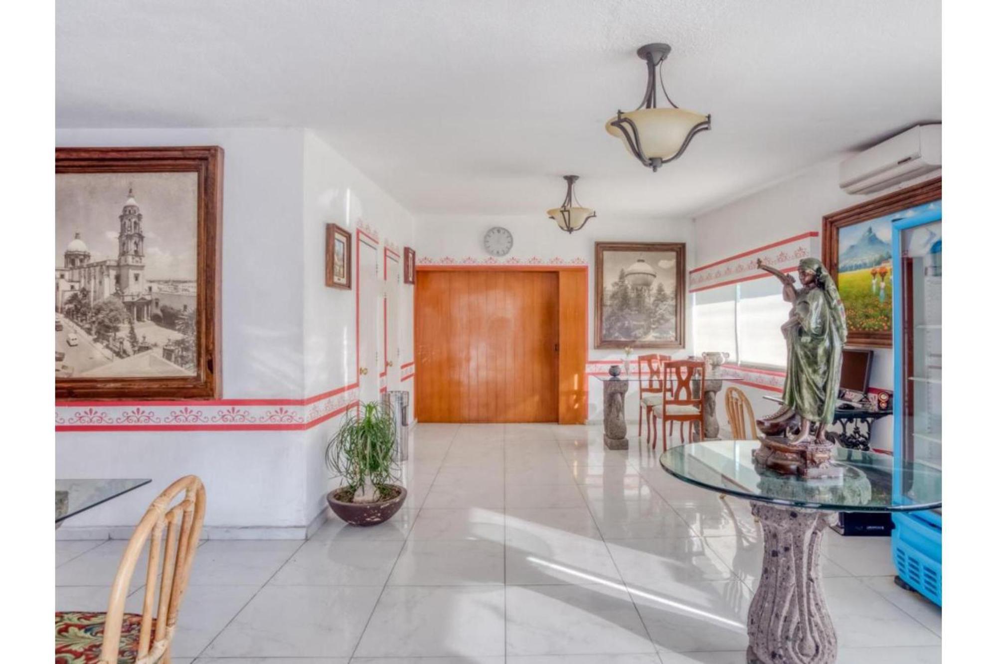 Capital O Gran Hotel Campestre Celaya  Ngoại thất bức ảnh