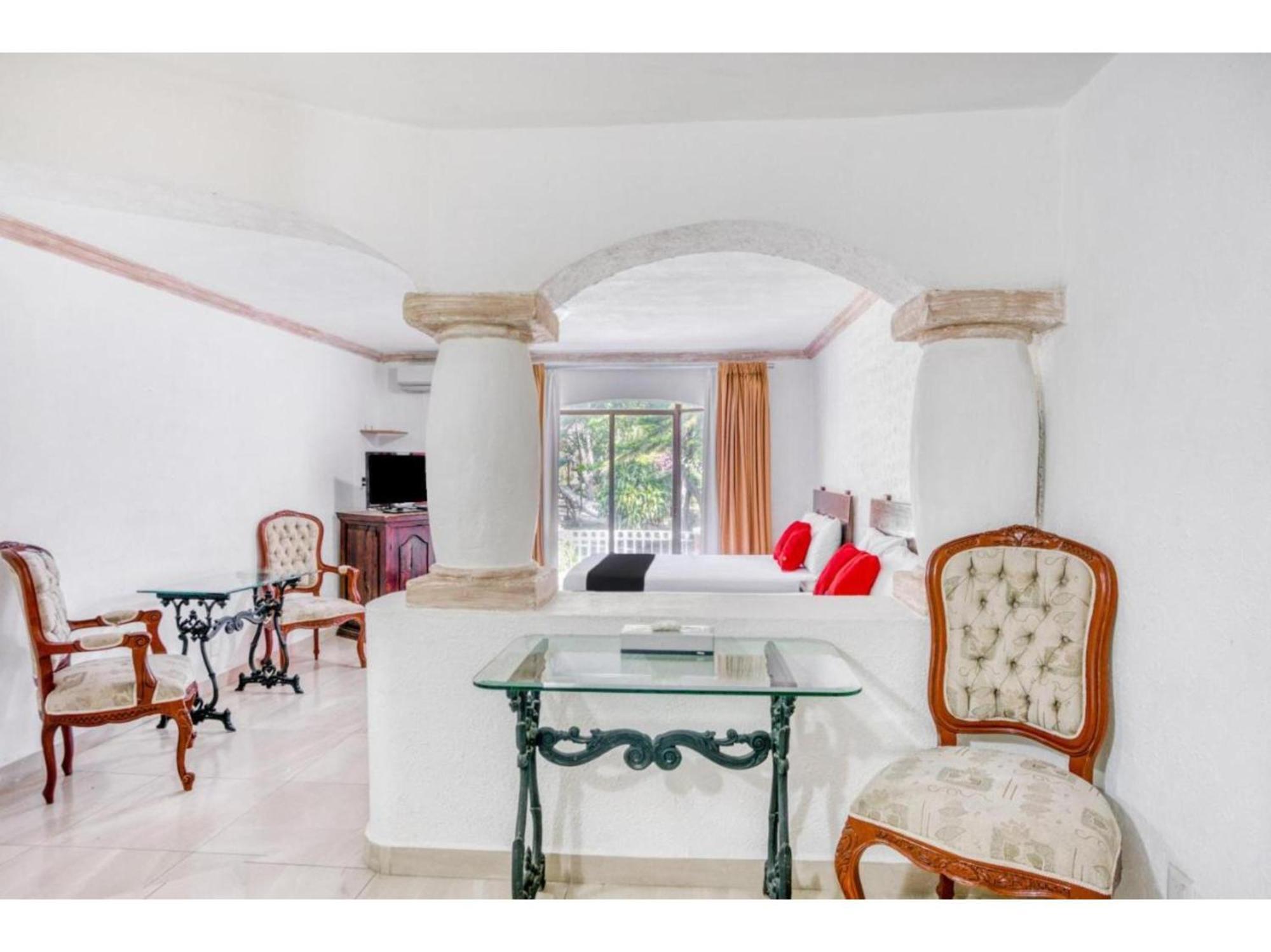 Capital O Gran Hotel Campestre Celaya  Ngoại thất bức ảnh